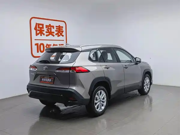 Toyota Frontlander 2023