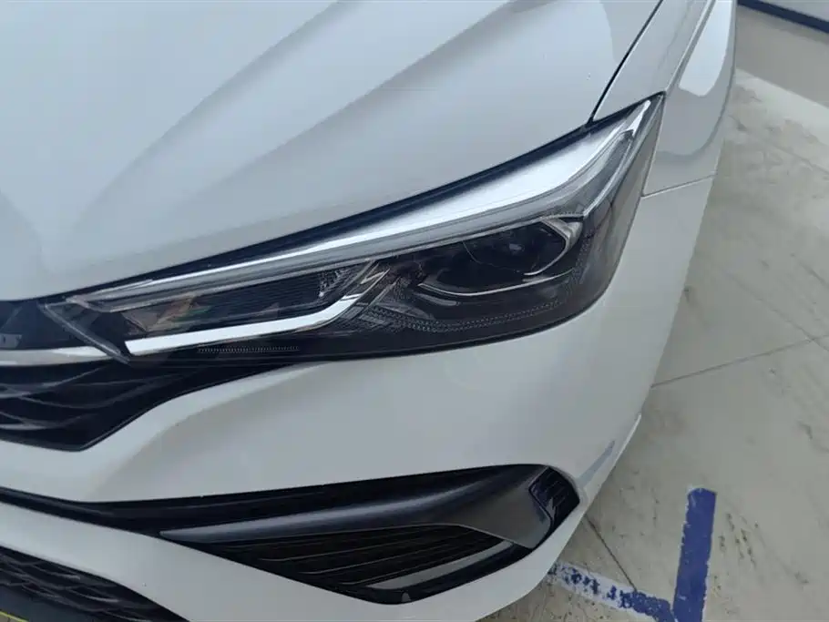 Roewe i5 2023