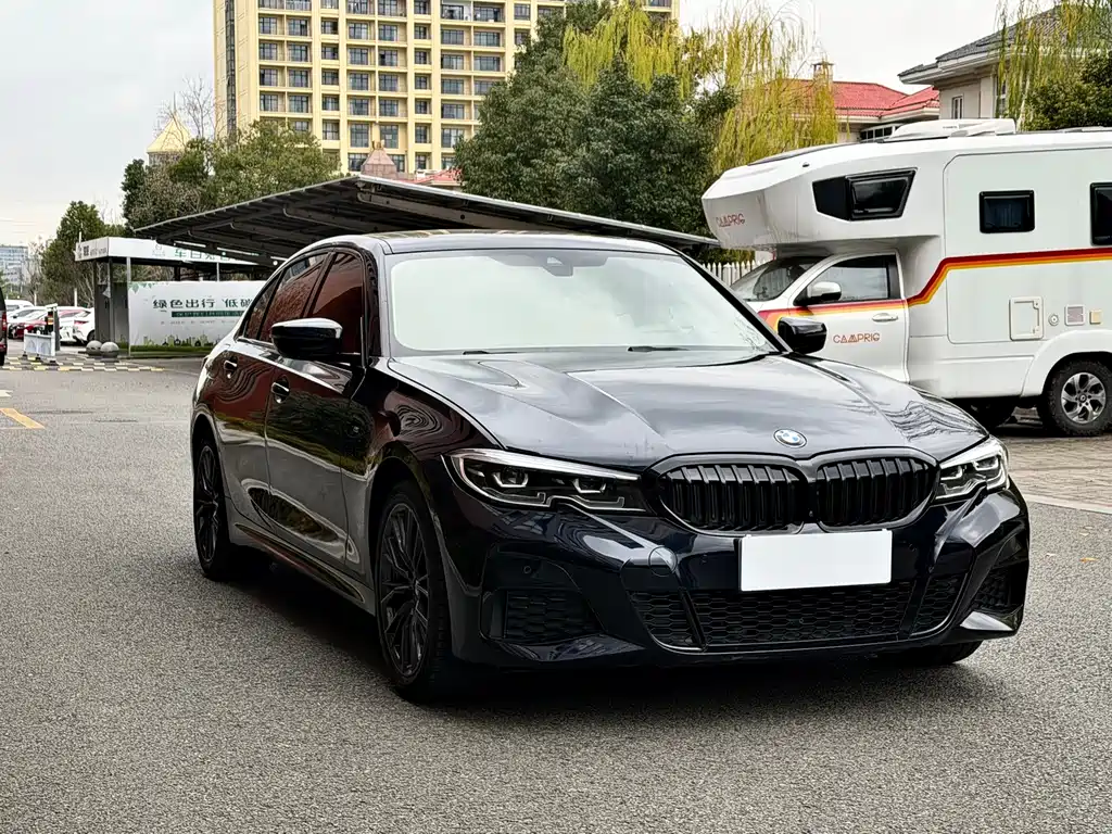 BMW 3 Series 2022