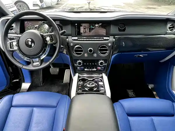 Rolls-Royce Cullinan 2020