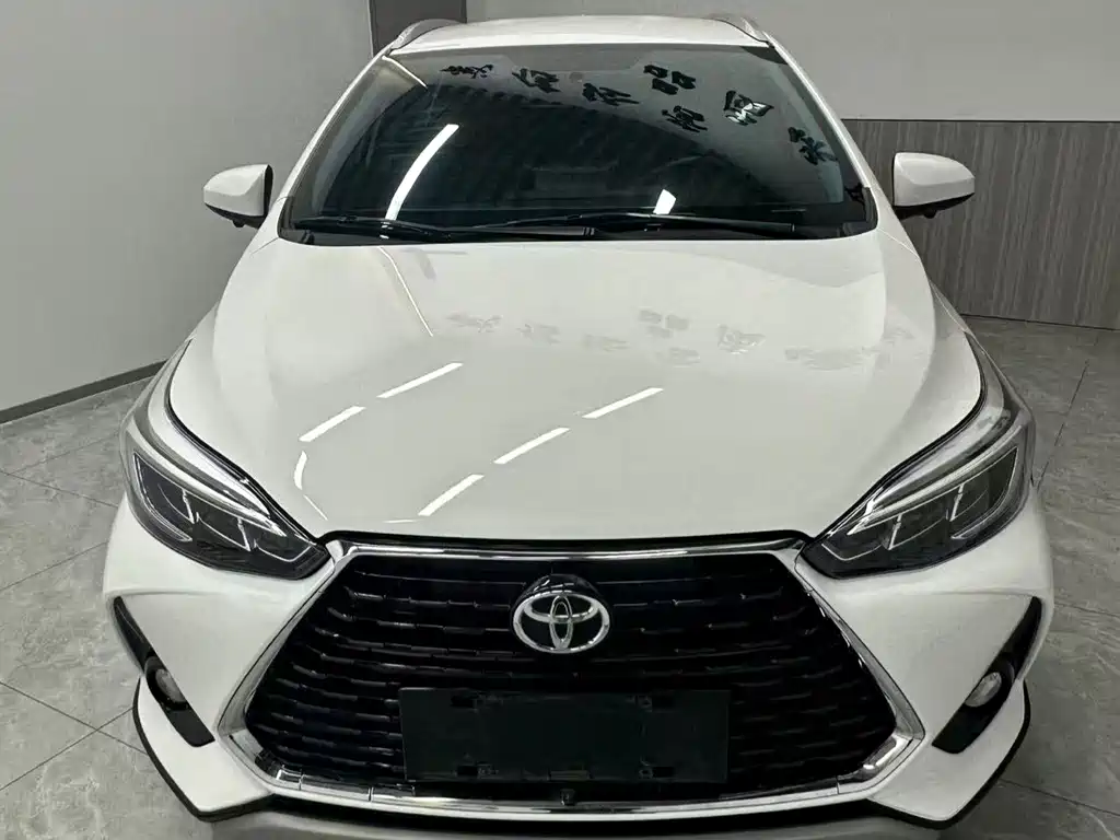 Toyota Yaris L 2022