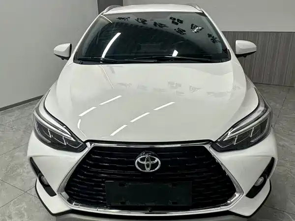 Toyota Yaris L 2022
