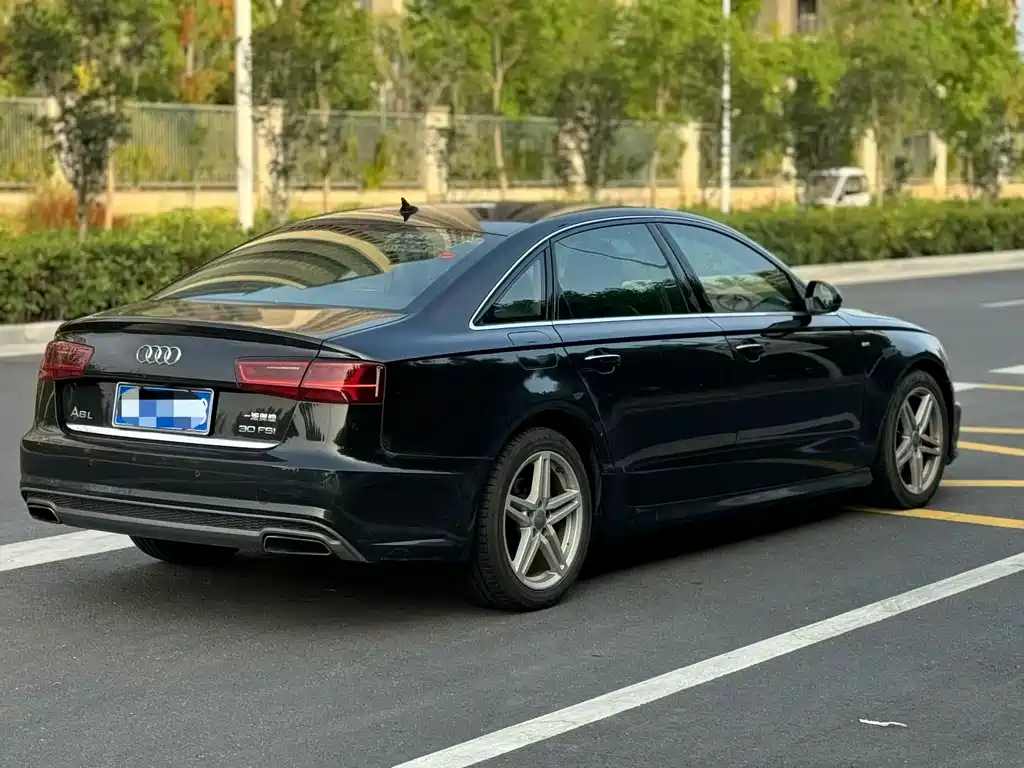 Audi A6L 2018 — фото 9