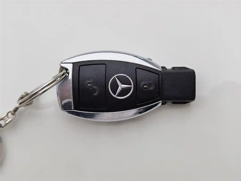 Mercedes-Benz GLK-Class 2012 — фото 19
