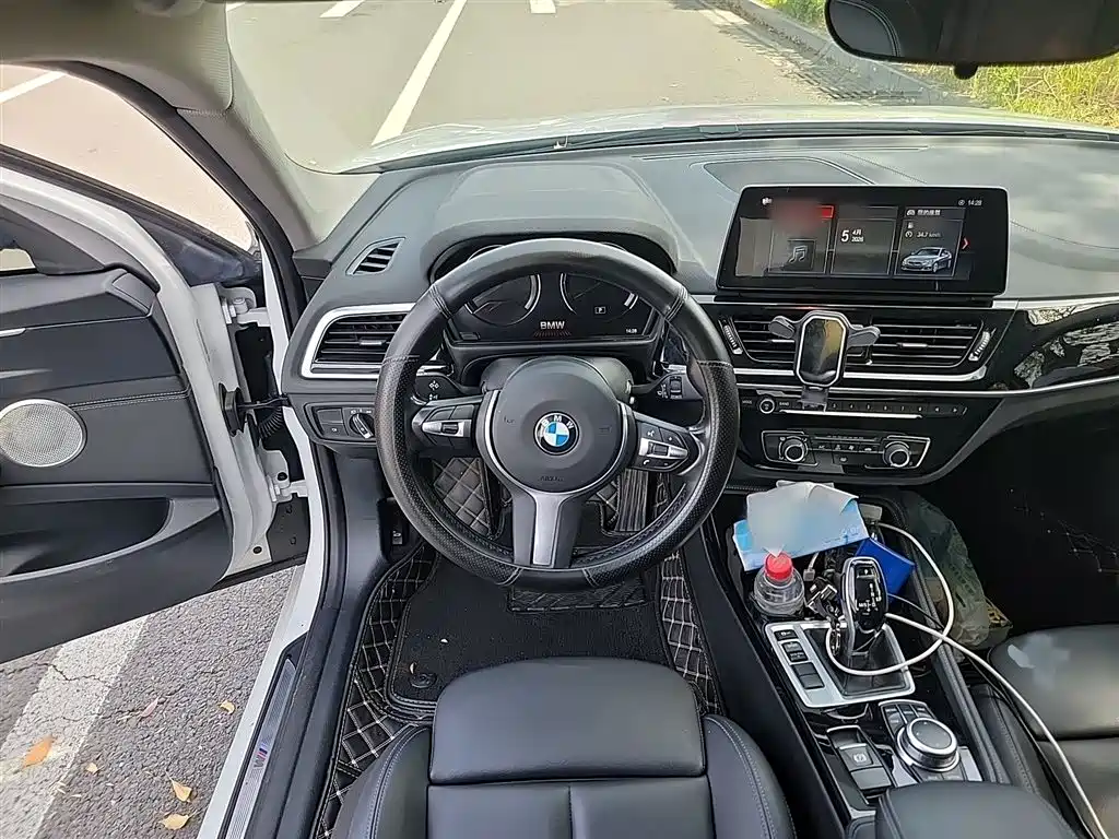 BMW 1 Series 2023