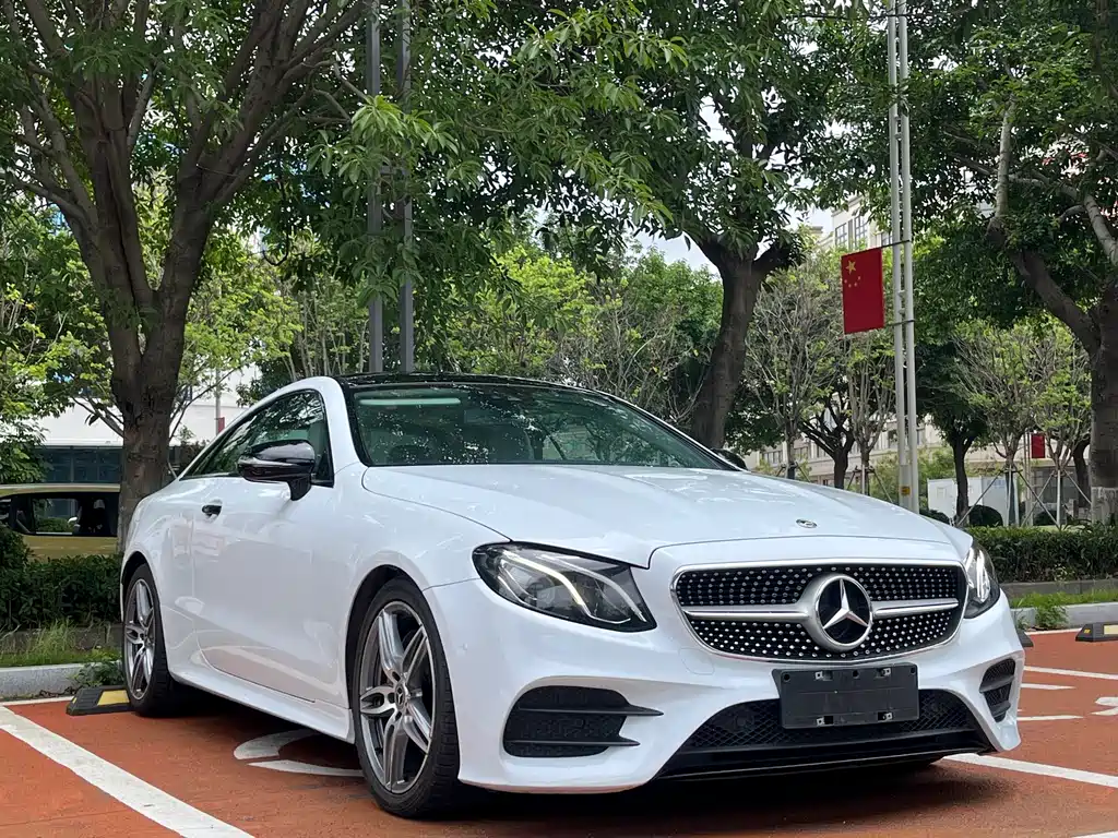Mercedes-Benz E-Class 2017 — фото 3