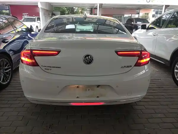 Buick LaCrosse 2017