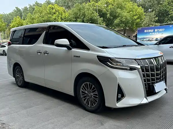 Toyota Alphard 2020