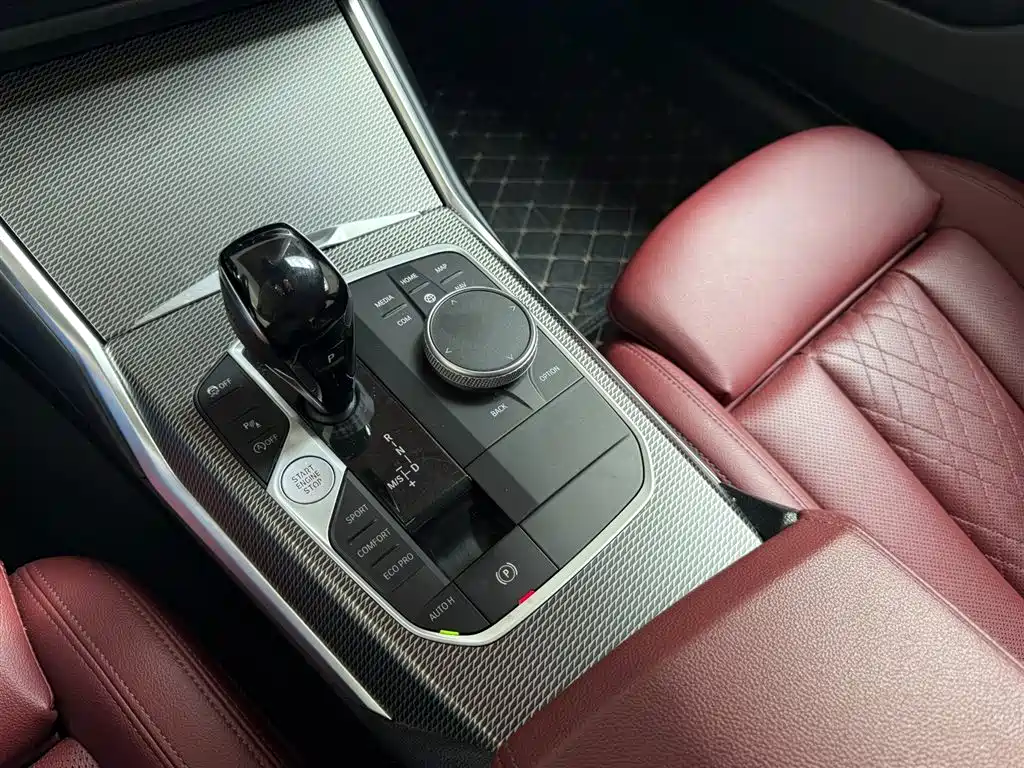 BMW 3 Series 2022 — фото 12