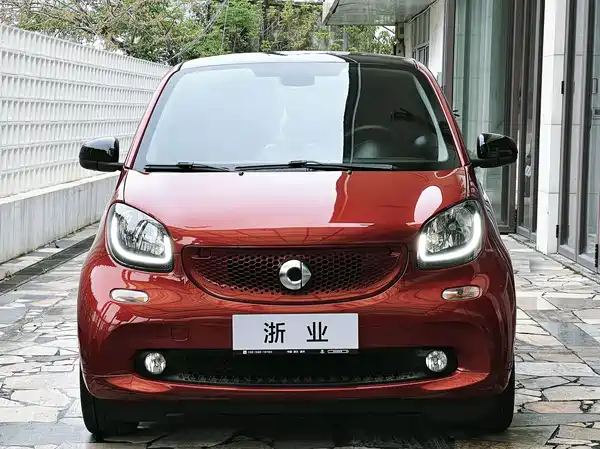 smart fortwo 2019
