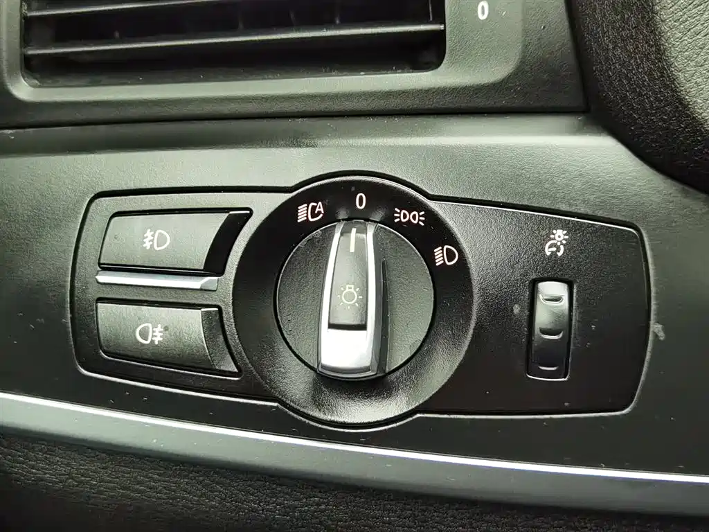 BMW X3 2017 — фото 21
