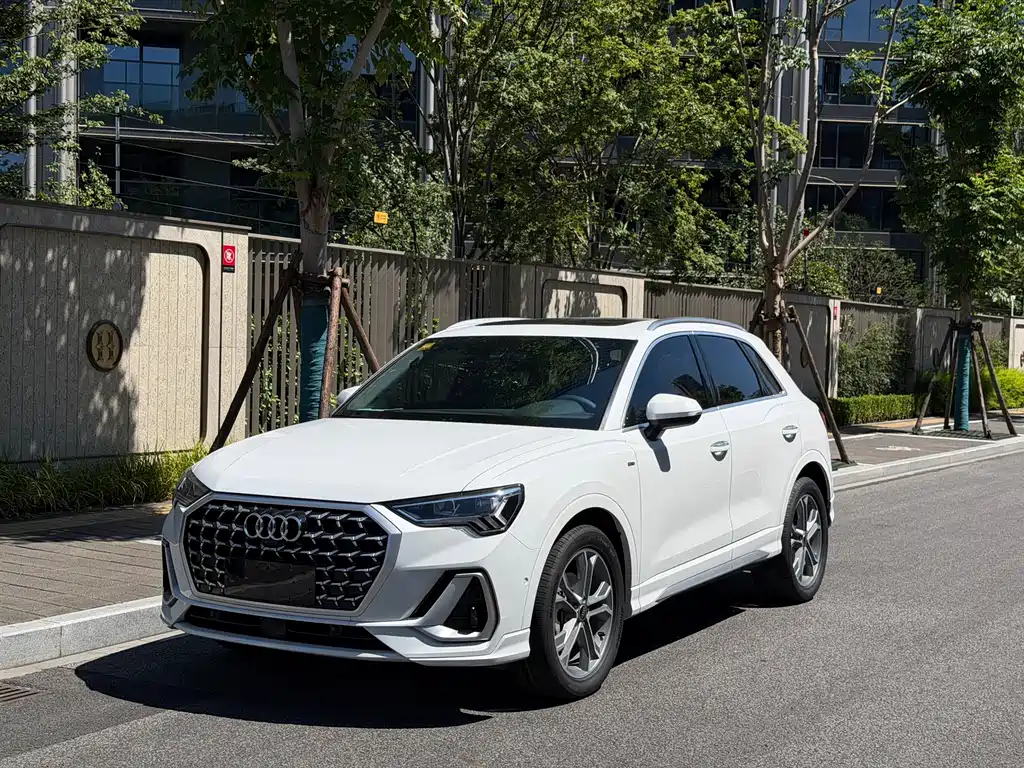 Audi Q3 2024