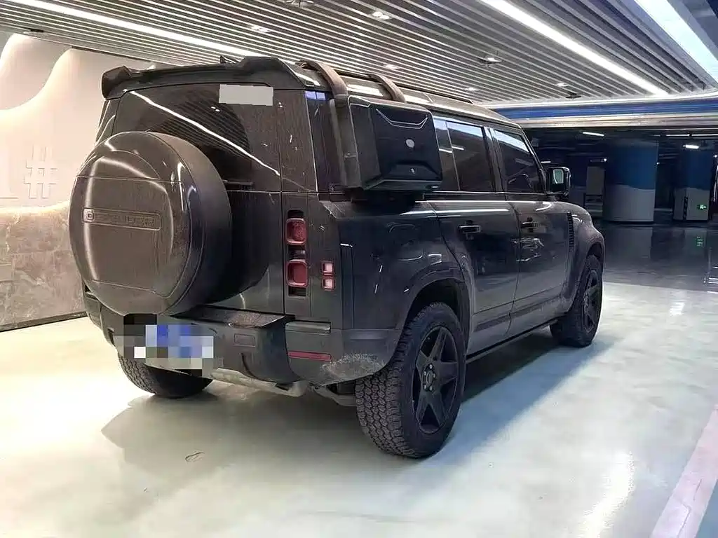 Land Rover Defender 2020 — фото 9
