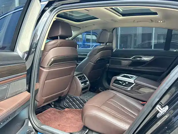 BMW 7 Series 2020