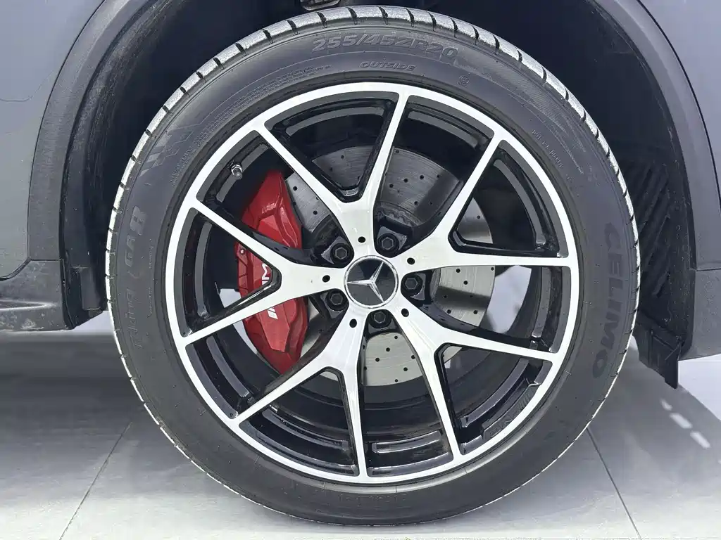 Mercedes-Benz GLC AMG 2022 — фото 8
