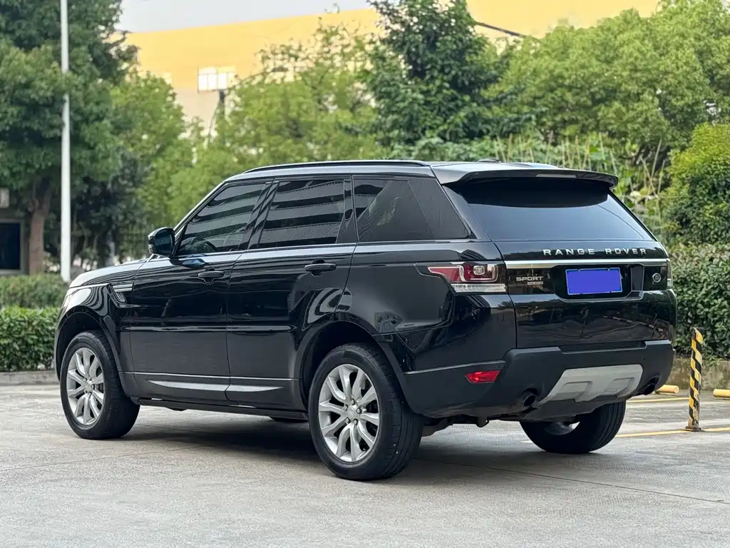 Land Rover Range Rover Sport 2015 — фото 10