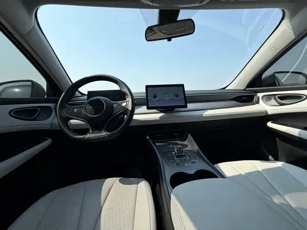 BYD Seal 05 DM-i 2025