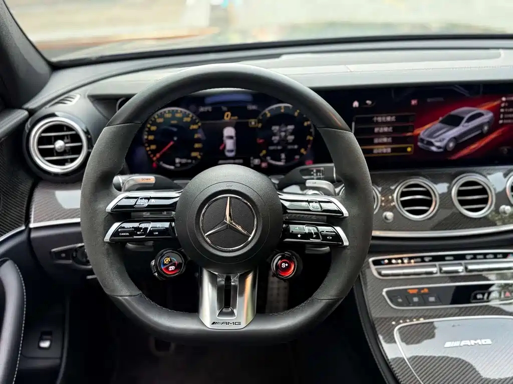Mercedes-Benz E-Class AMG 2021 — фото 19