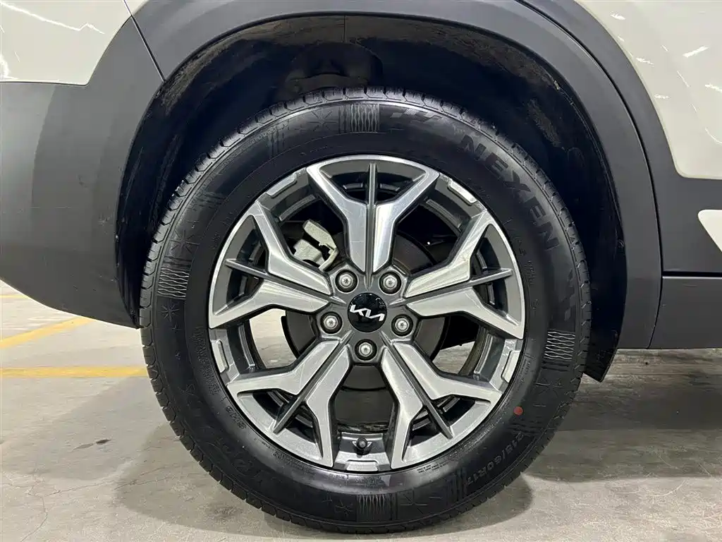 Kia KX3 2022 — фото 18