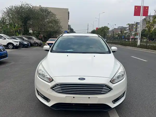Ford Focus 2015
