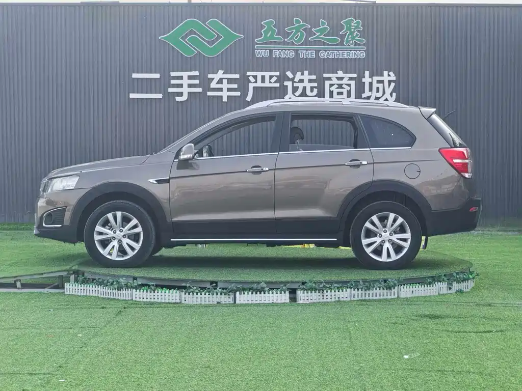 Chevrolet Captiva 2015 — фото 22