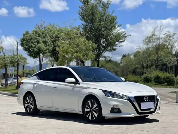 Nissan Teana 2021