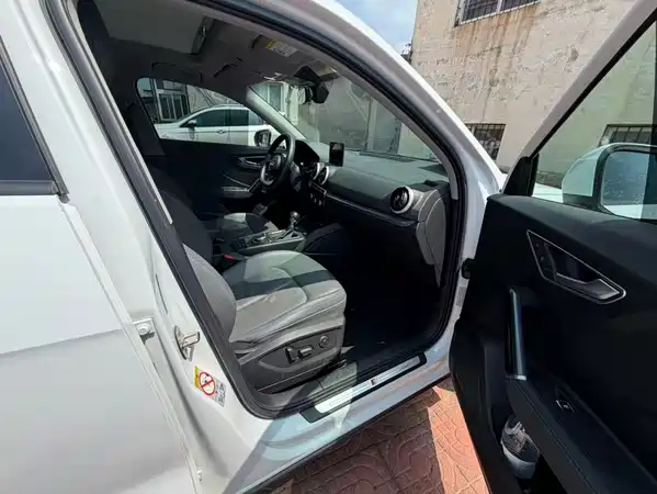 Audi Q2L 2022