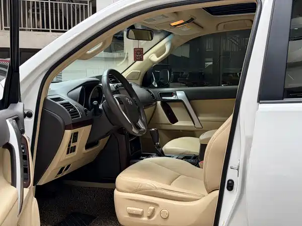 Toyota Prado 2014