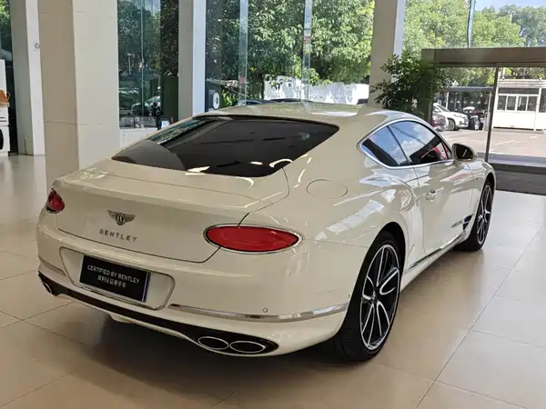 Bentley Continental 2022