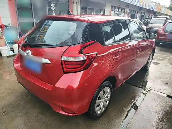 Toyota Yaris L 2019