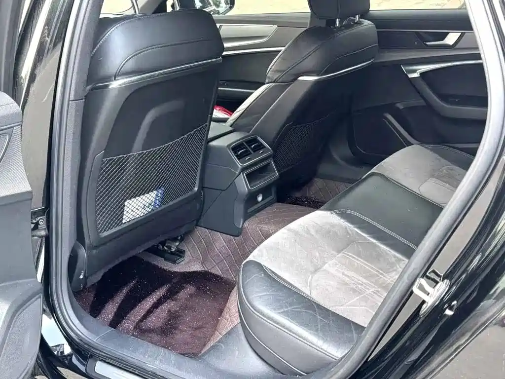 Audi A6L 2021