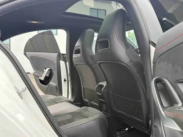 Mercedes-Benz CLA 2021