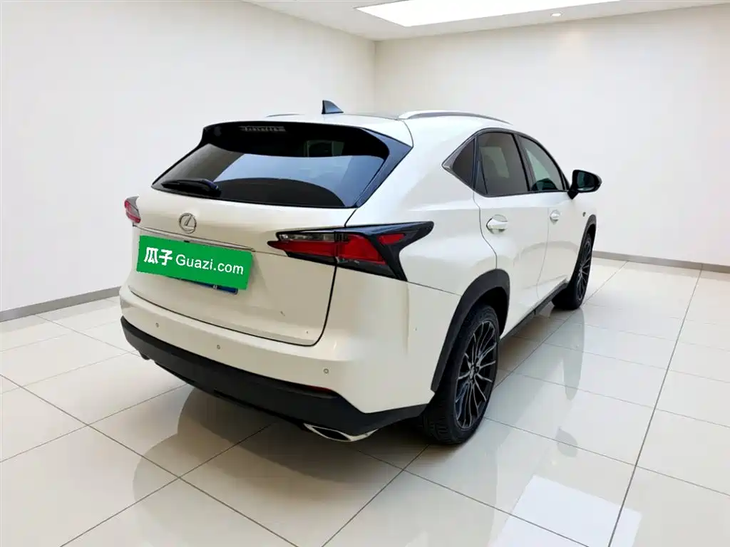 Lexus NX 2015