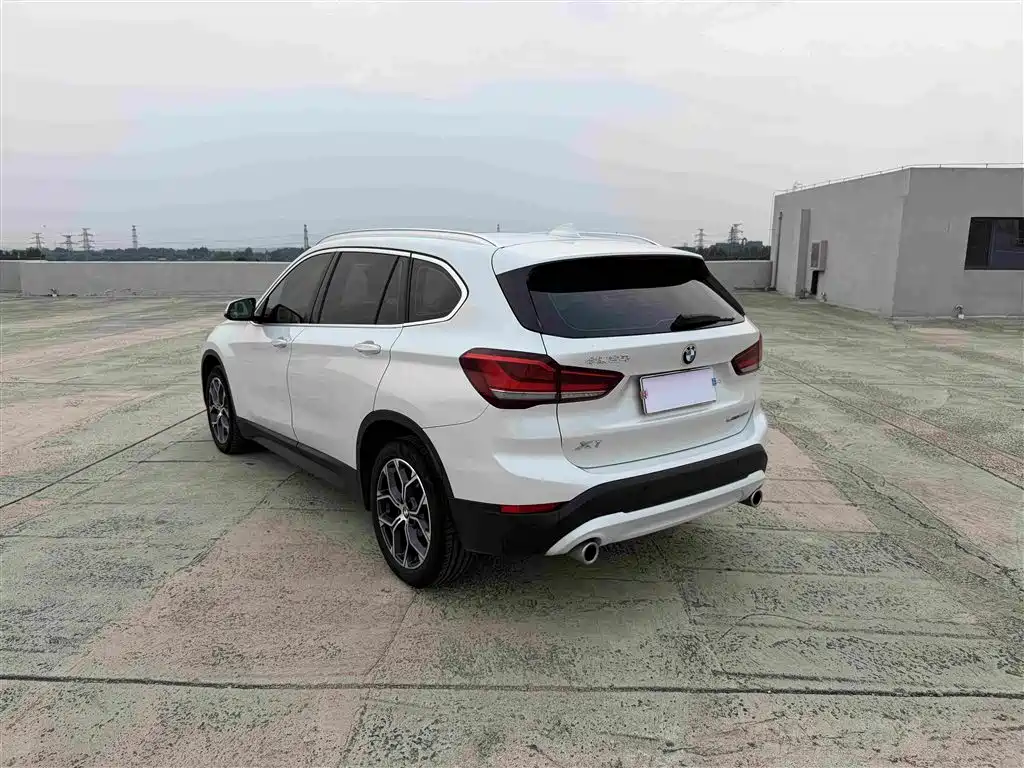 BMW X1 2023 — фото 7