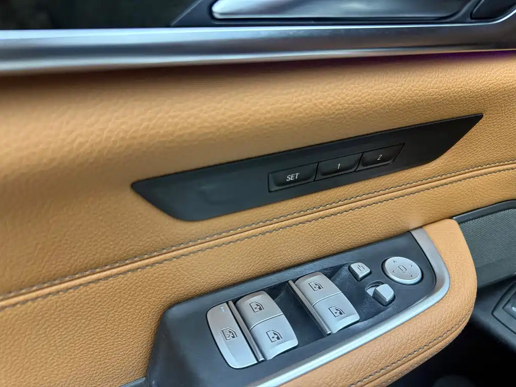 BMW 6 Series GT 2019 — фото 16