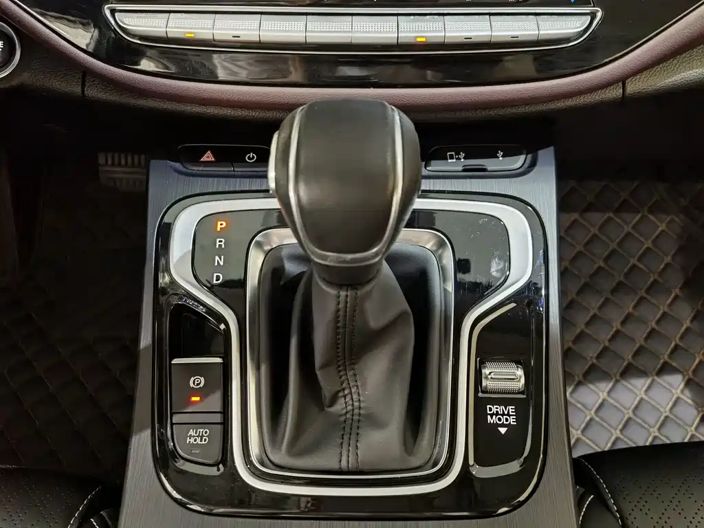GAC Trumpchi M6 2023 — фото 14