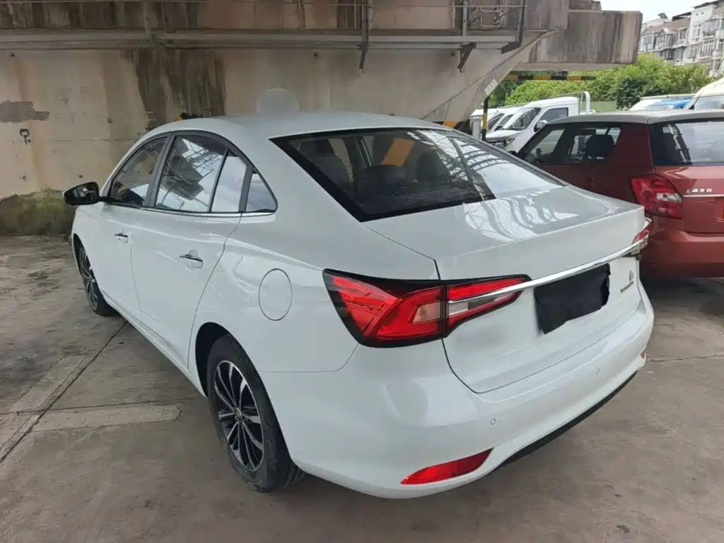Roewe i5 2021