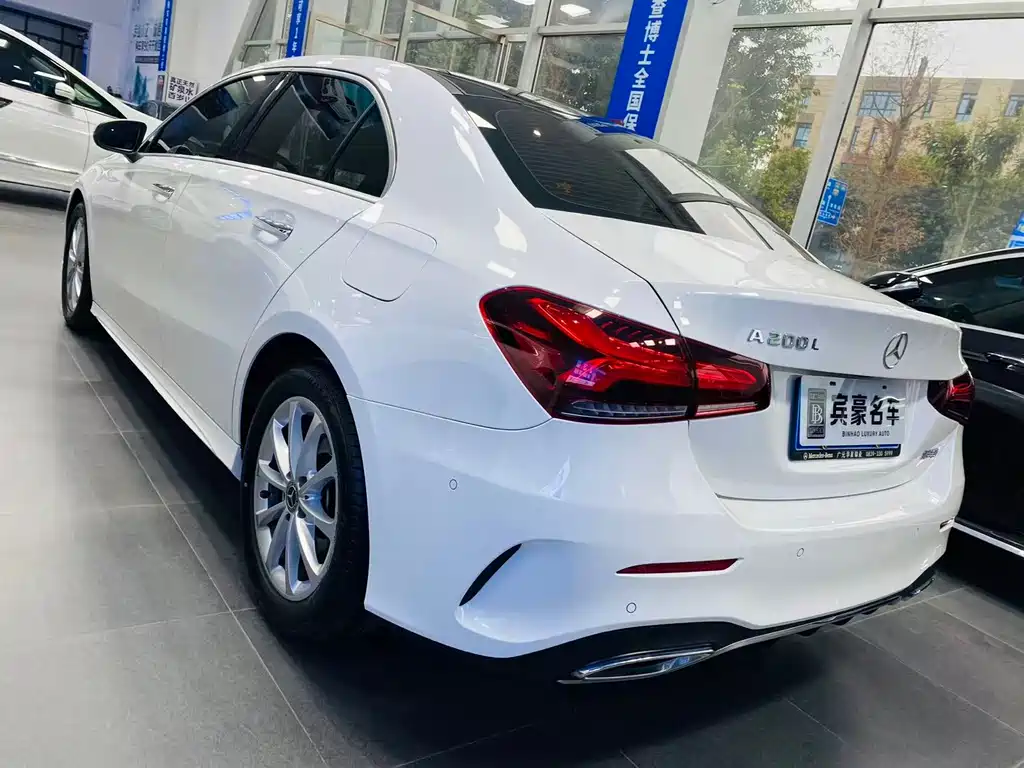 Mercedes-Benz A-Class 2020 — фото 4