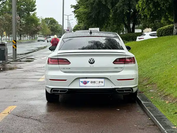 Volkswagen CC 2021