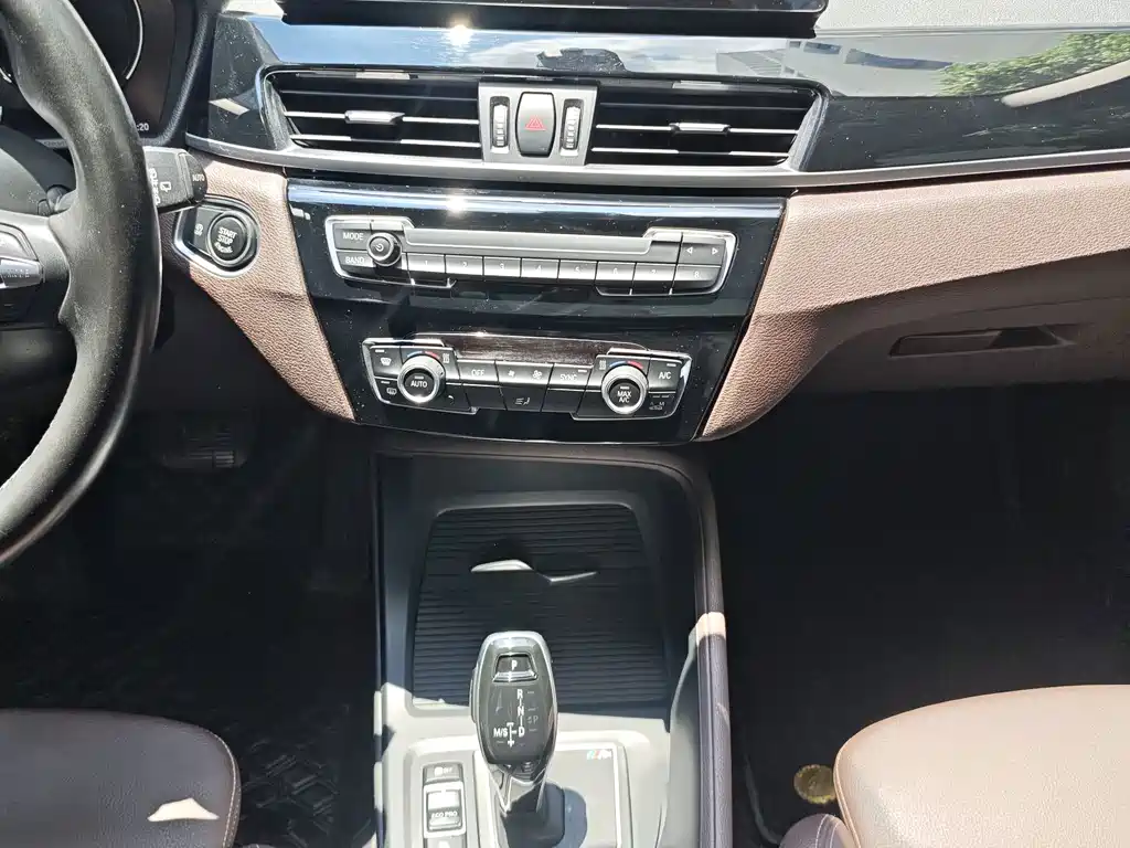 BMW X1 2023