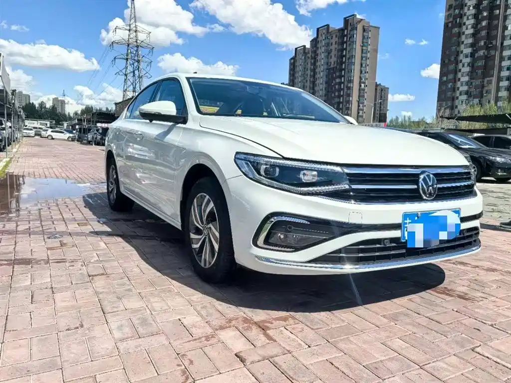 Volkswagen Bora 2023