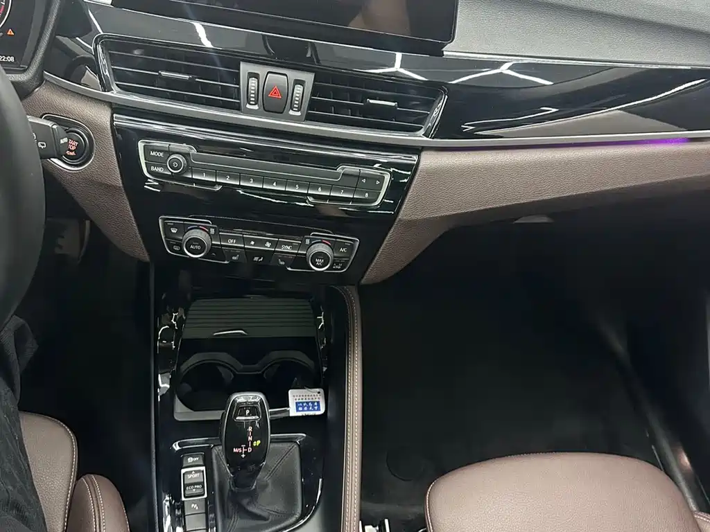 BMW X1 2022 — фото 13
