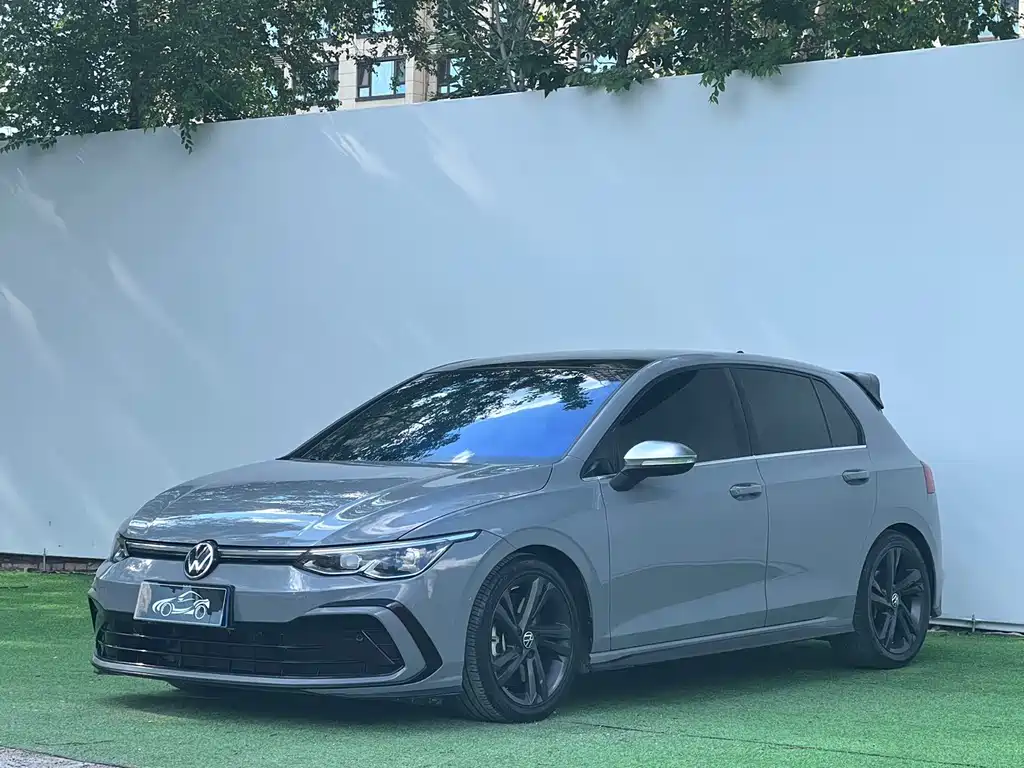 Volkswagen Golf 2022