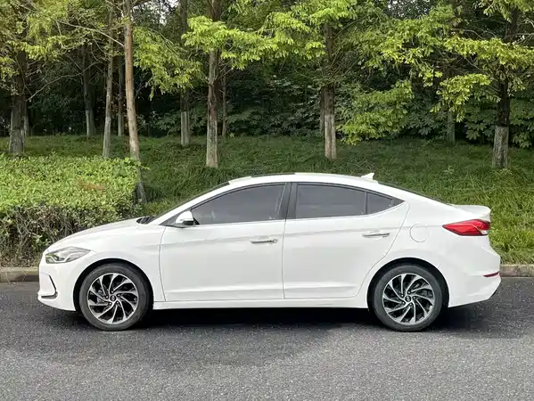 Hyundai Celesta 2020