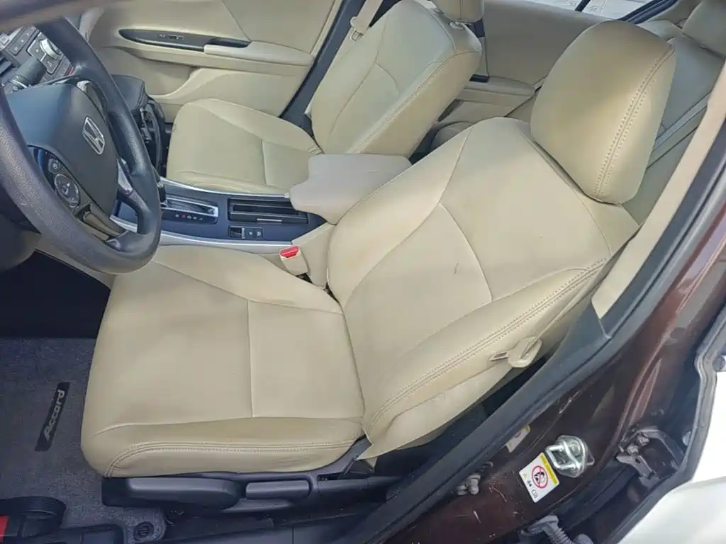 Honda Accord 2015 — фото 15