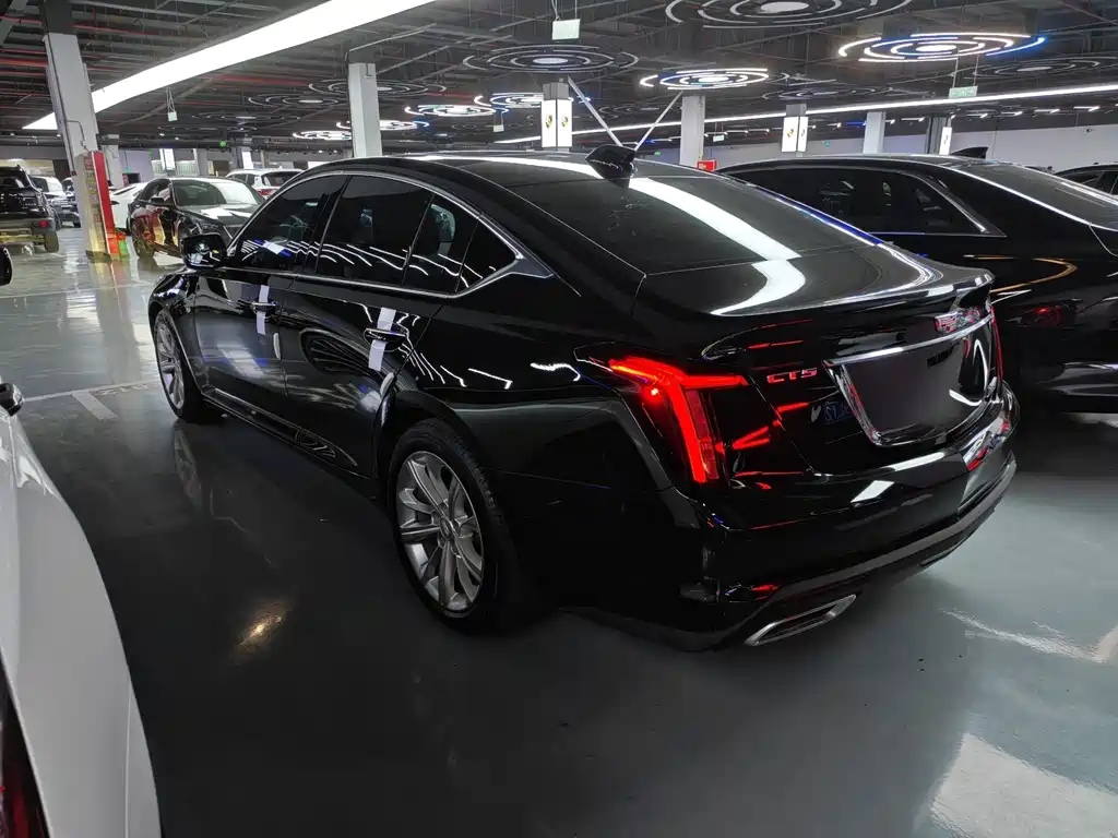 Cadillac CT5 2024 — фото 16
