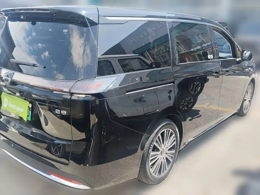 GAC Motor E8 PHEV 2024 — фото 12