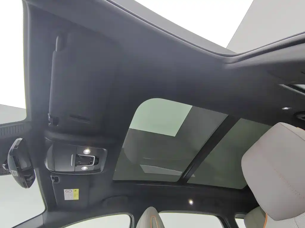BYD Song Pro New Energy 2025 — фото 14