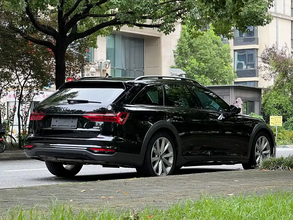 Audi A6 2023 — фото 22