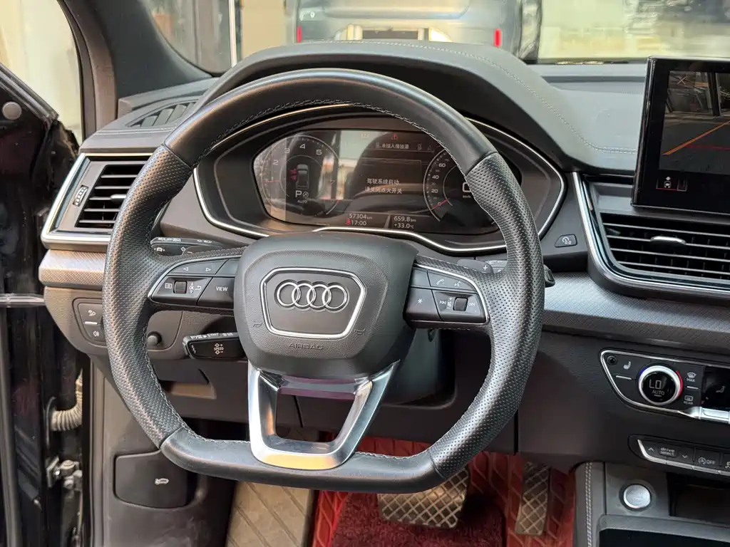 Audi Q5L Sportback 2022 — фото 14